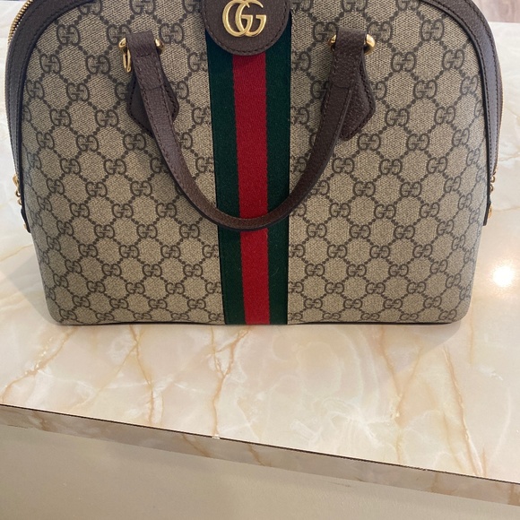 Gucci Handbags - Gucci  hand bag - tote
